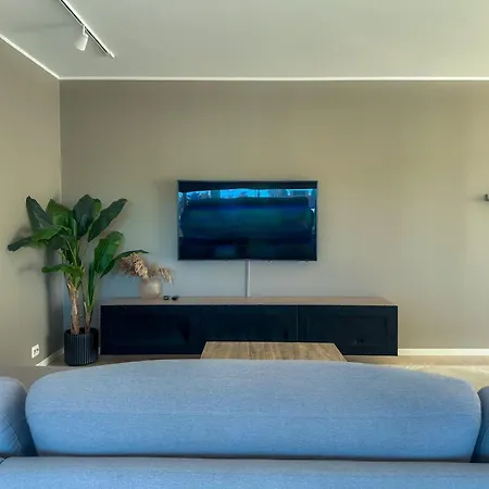 Apartment Luxury Facilities For Families L Near Attractions *