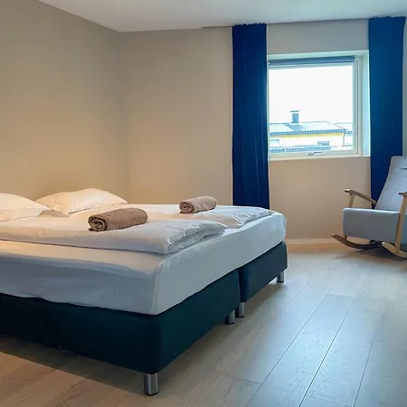 Luxury Facilities For Families L Near Attractions L Free Garage Apartment